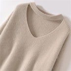 100% Cashmere V-Neck Pullover